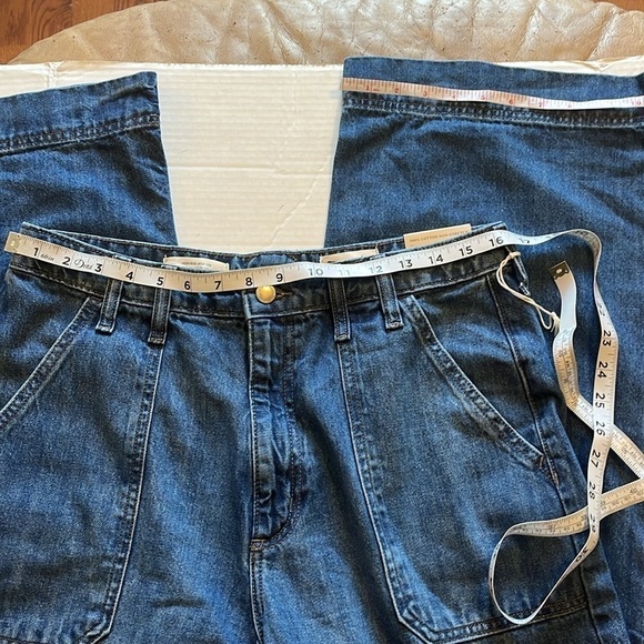 NWT-universal thread-10 short-medium denim-high-rise, wide leg jeans - Picture 11 of 14